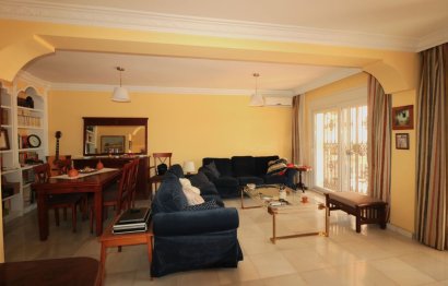 Resale - House - Semi-Detached House - Estepona - Bel Air