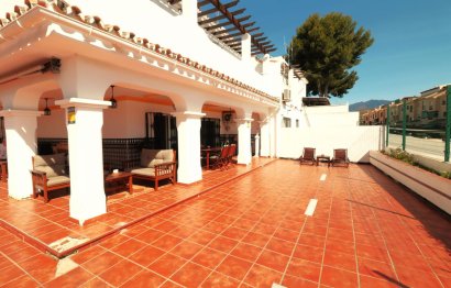 Resale - House - Semi-Detached House - Estepona - Bel Air