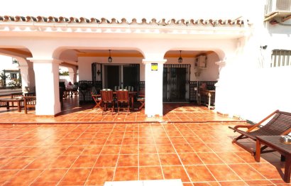 Resale - House - Semi-Detached House - Estepona - Bel Air