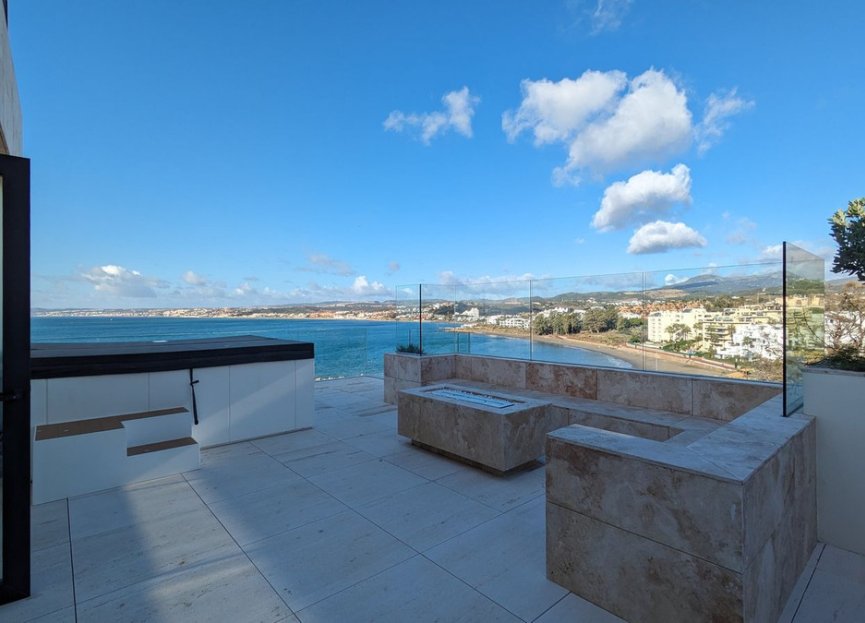 Resale - Apartment - Penthouse Duplex - Estepona - Estepona Centro