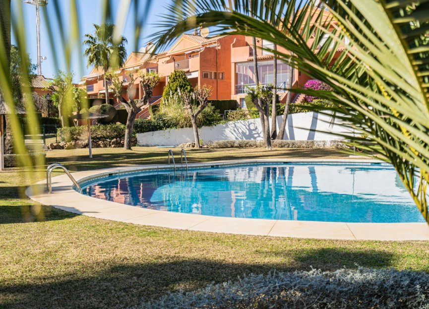 Resale - House - Townhouse - Estepona - Atalaya