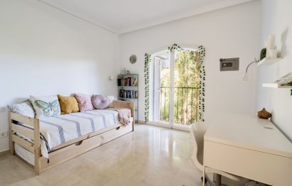 Resale - House - Townhouse - Benahavís - La Quinta