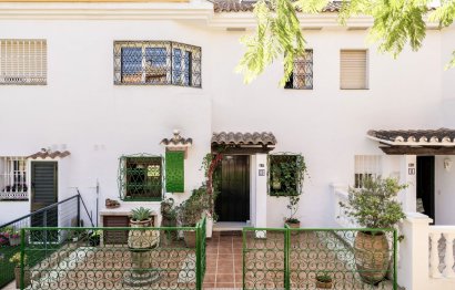 Resale - House - Townhouse - Estepona - Atalaya