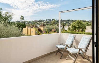 Resale - House - Detached Villa - Marbella - Nueva Andalucia