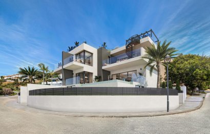 Resale - House - Detached Villa - Marbella - Cabopino