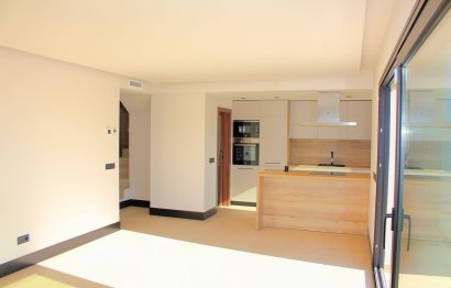 Resale - Apartment - Penthouse Duplex - Marbella - Nueva Andalucia