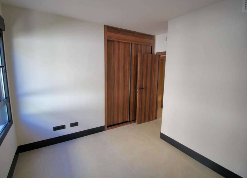 Resale - Apartment - Penthouse Duplex - Marbella - Nueva Andalucia