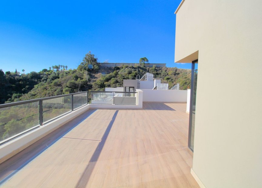 Resale - Apartment - Penthouse Duplex - Marbella - Nueva Andalucia