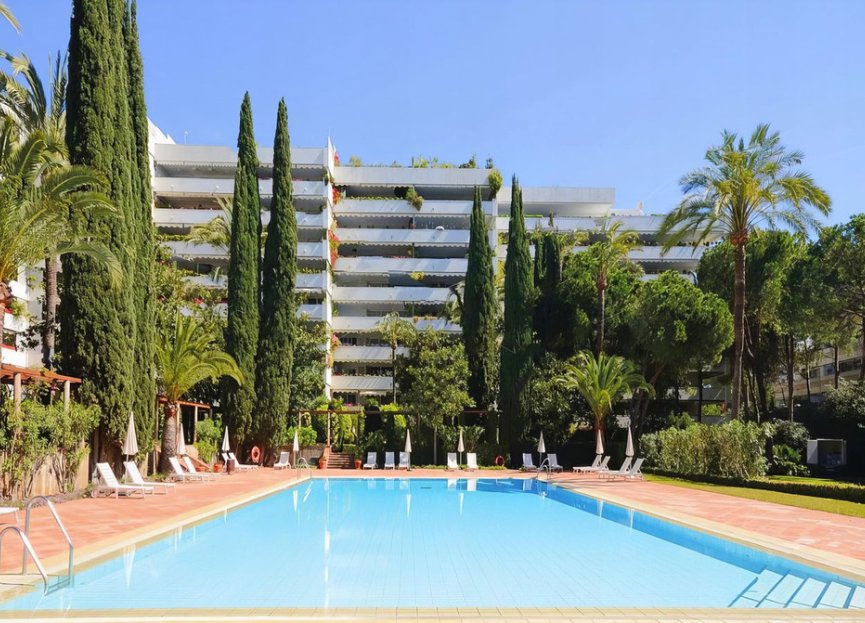 Resale - Apartment - Middle Floor Apartment - Marbella - Marbella Centro