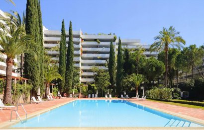 Resale - Apartment - Middle Floor Apartment - Marbella - Marbella Centro