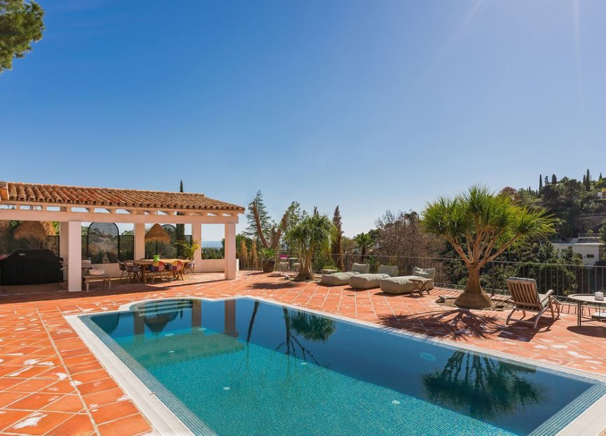 Resale - House - Detached Villa - Benahavís - El Madroñal