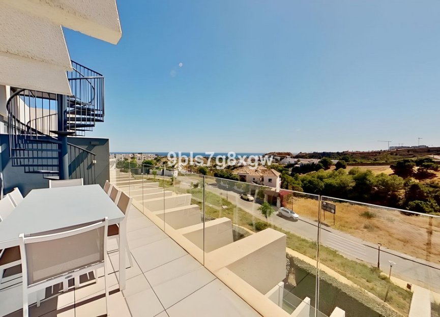 Resale - Apartment - Penthouse Duplex - Estepona - New Golden Mile