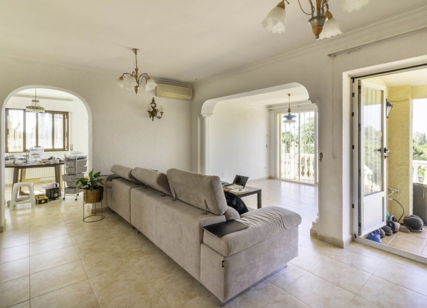 Reventa - House - Detached Villa - Marbella - Elviria