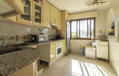 Reventa - House - Detached Villa - Marbella - Elviria