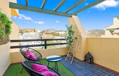 Resale - Apartment - Middle Floor Apartment - Estepona - Estepona Centro