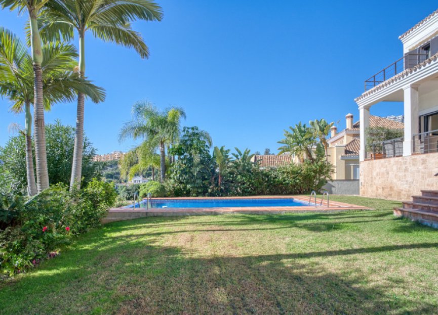 Resale - House - Detached Villa - Benahavís - La Quinta