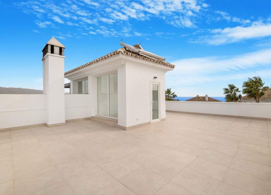 Reventa - House - Semi-Detached House - Marbella - La Mairena