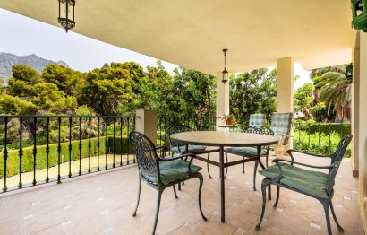 Resale - House - Detached Villa - Marbella - Marbella Centro