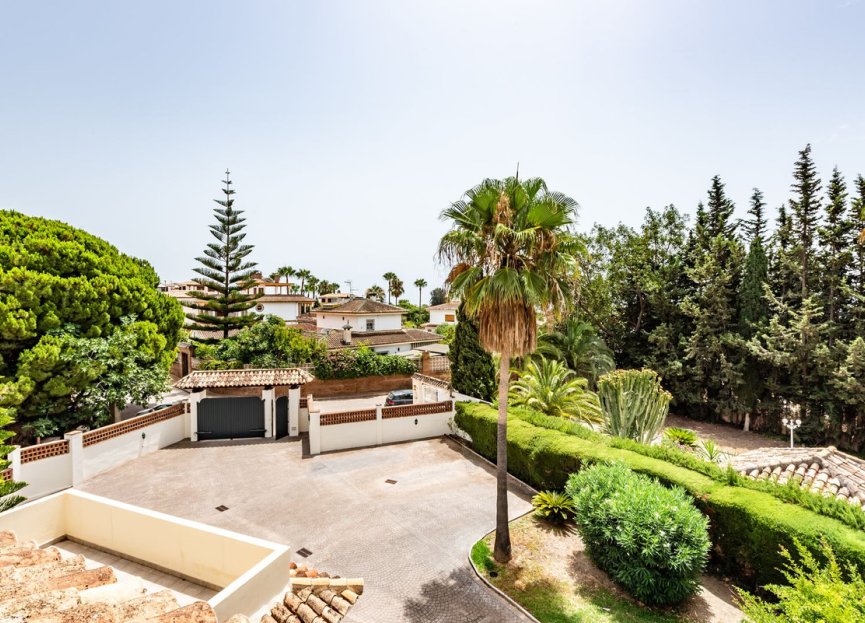 Reventa - House - Detached Villa - Marbella - Marbella Centro