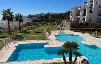 Resale - Apartment - Middle Floor Apartment - Casares - Casares Centro