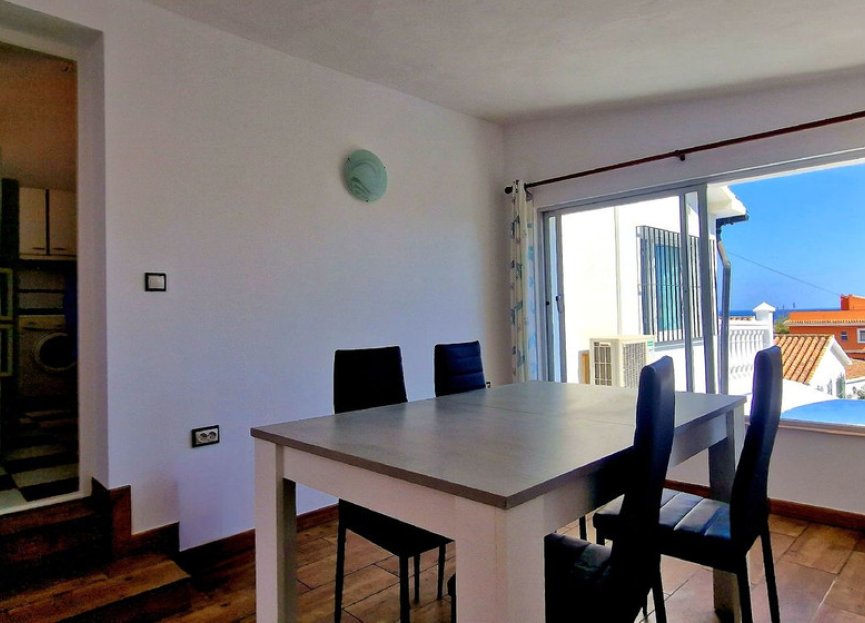 Resale - House - Detached Villa - Fuengirola - Fuengirola Centro