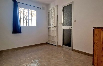 Resale - House - Detached Villa - Fuengirola - Fuengirola Centro