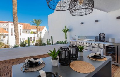 Resale - Apartment - Middle Floor Apartment - Marbella - Nueva Andalucia