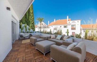 Resale - Apartment - Middle Floor Apartment - Marbella - Nueva Andalucia