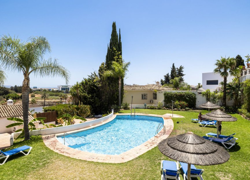 Resale - House - Townhouse - Marbella - Nueva Andalucia