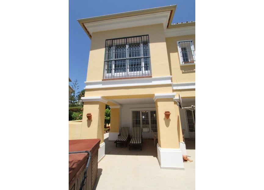 Resale - House - Semi-Detached House - Marbella - Elviria