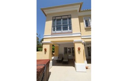 Resale - House - Semi-Detached House - Marbella - Elviria