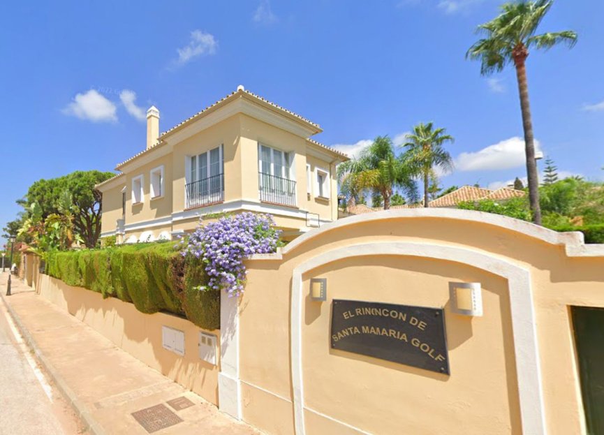 Resale - House - Semi-Detached House - Marbella - Elviria