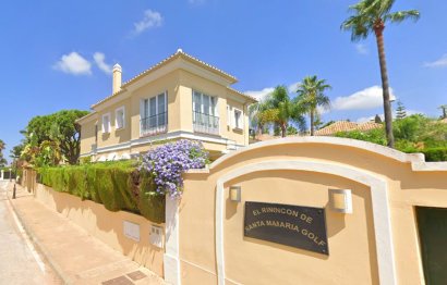 Resale - House - Semi-Detached House - Marbella - Elviria