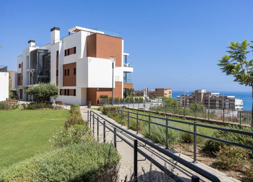 Resale - Apartment - Ground Floor Apartment - Fuengirola - Fuengirola Centro