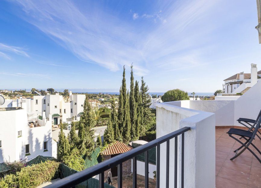 Resale - House - Townhouse - Estepona - Estepona Centro