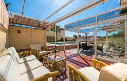 Resale - House - Detached Villa - Fuengirola - Torreblanca