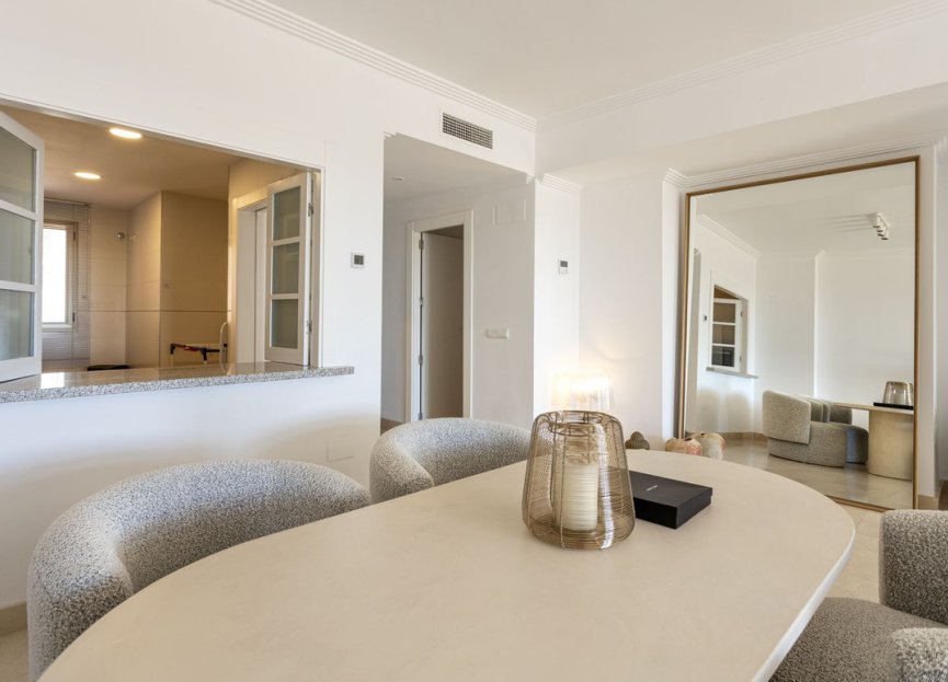 Resale - Apartment - Penthouse - Benahavís - Benahavís Centro