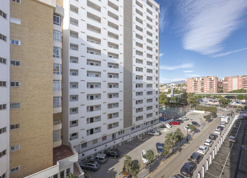 Resale - Apartment - Middle Floor Apartment - Fuengirola - Fuengirola Centro