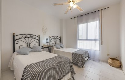 Resale - Apartment - Middle Floor Apartment - Fuengirola - Fuengirola Centro