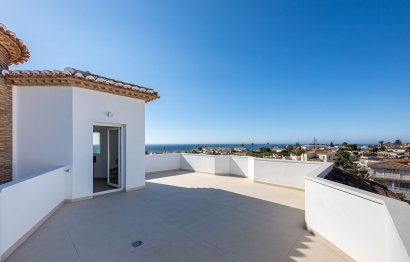 Resale - House - Detached Villa - Mijas