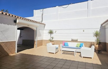 Resale - House - Detached Villa - Mijas - El Chaparral