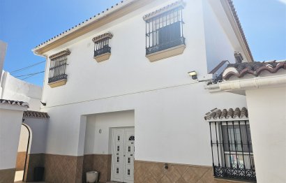 Resale - House - Detached Villa - Mijas - El Chaparral