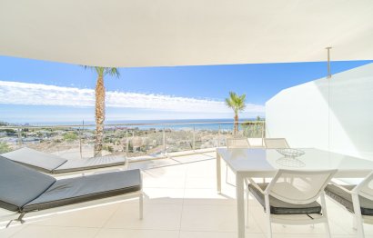 Resale - Apartment - Middle Floor Apartment - Benalmádena - Benalmadena Costa