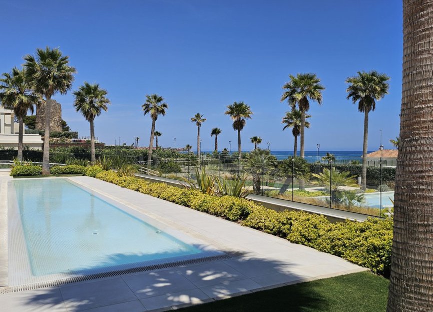 Reventa - Apartment - Middle Floor Apartment - Estepona - Estepona Centro