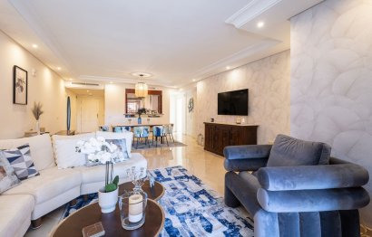 Resale - Apartment - Middle Floor Apartment - Estepona - New Golden Mile