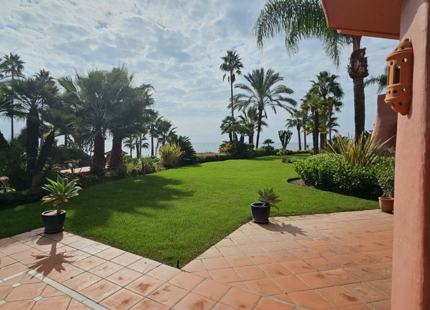 Resale - Apartment - Ground Floor Apartment - Estepona - Estepona Centro