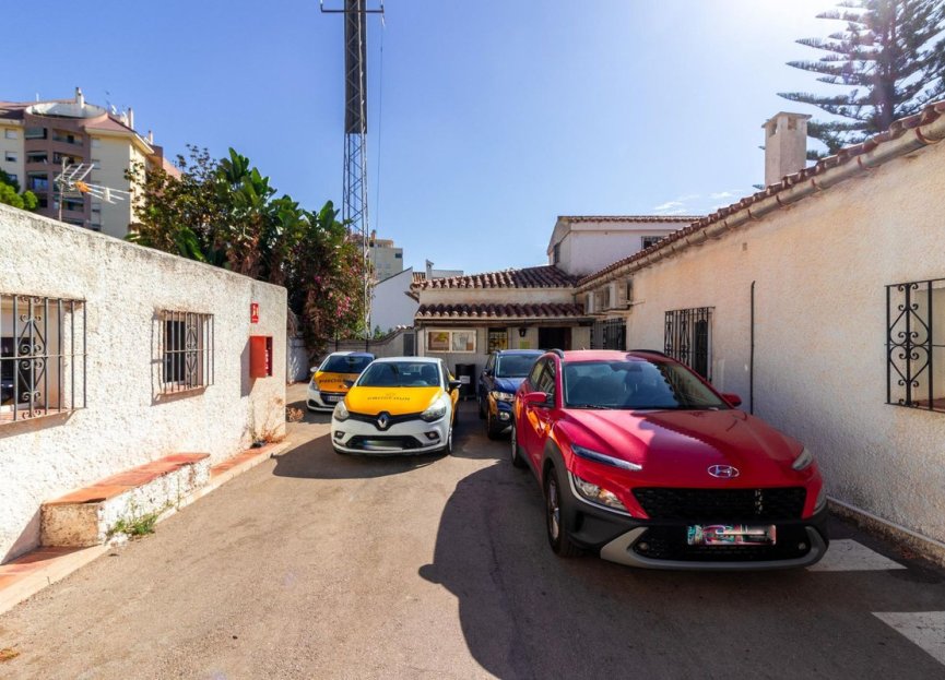 Reventa - House - Detached Villa - Marbella - Marbella Centro