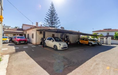 Reventa - House - Detached Villa - Marbella - Marbella Centro