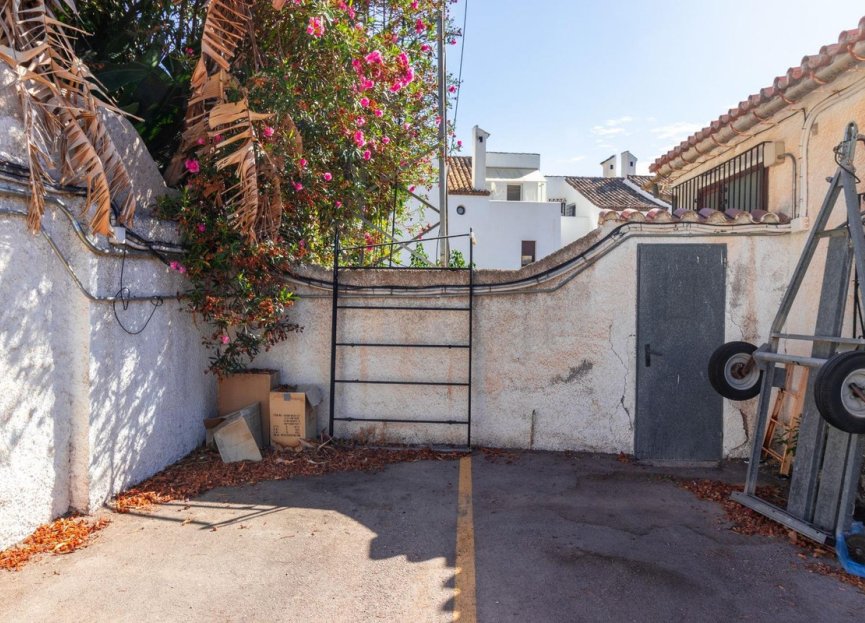 Resale - House - Detached Villa - Marbella - Marbella Centro