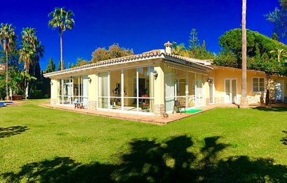 Reventa - House - Detached Villa - Marbella - Elviria